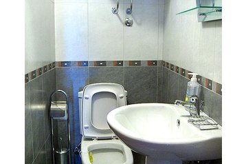 Zasebna nastanitev Budva 8